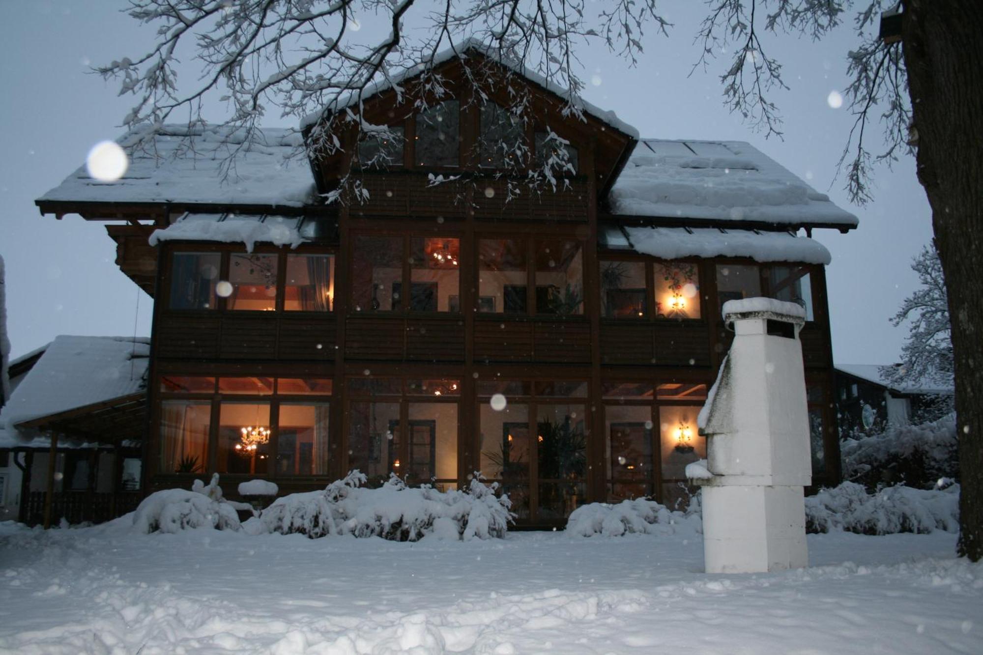 Haus Bei Der Linden Ferienwohnungen Schwangau Zewnętrze zdjęcie